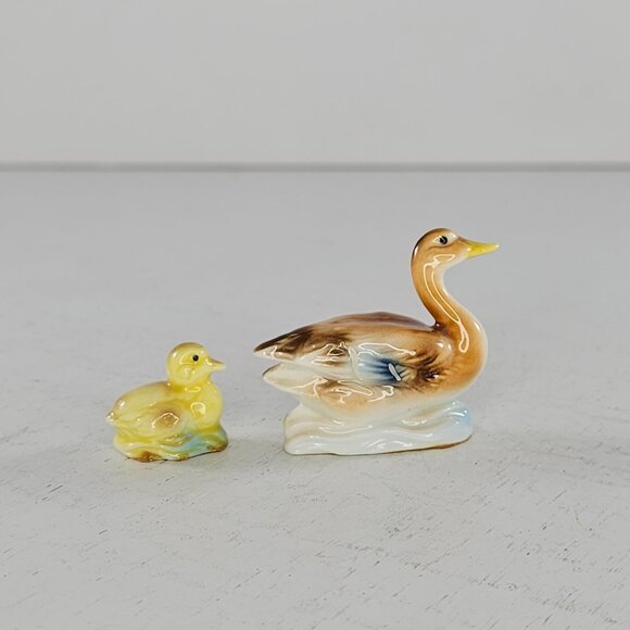 Vintage Bone China Japan Duck Family Mallard Duckling Miniature Figurine Set - Picture 8 of 10